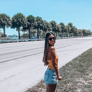 Meet your Posher, Fernanda